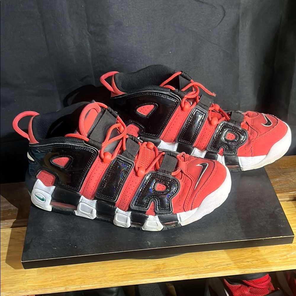 Men’s Nike Retro Air More Uptempo “I Got Next!” Basketball Shoes